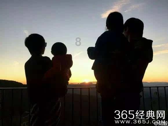 逃出昏暗的房子